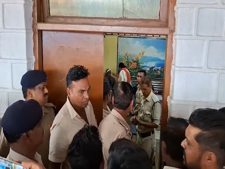 जीआरपी चौकी में दोनों मिशनरी सिस्टर से बजरंग दल की ज्योति शर्मा की बातचीत