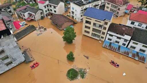 Scientists have explained climate change the cause of excess rainfall in China.
