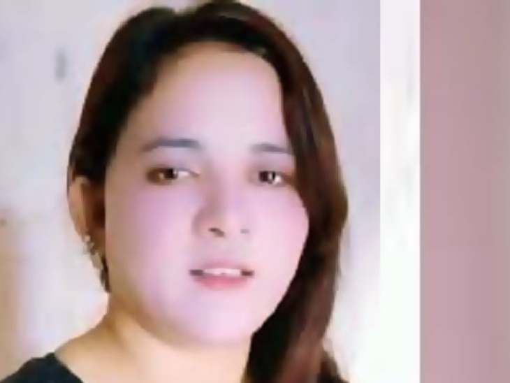 सुमीरा की सोशल मीडिया प्रोफाइल पर 10 लाख से ज्यादा लाइक्स हैं।