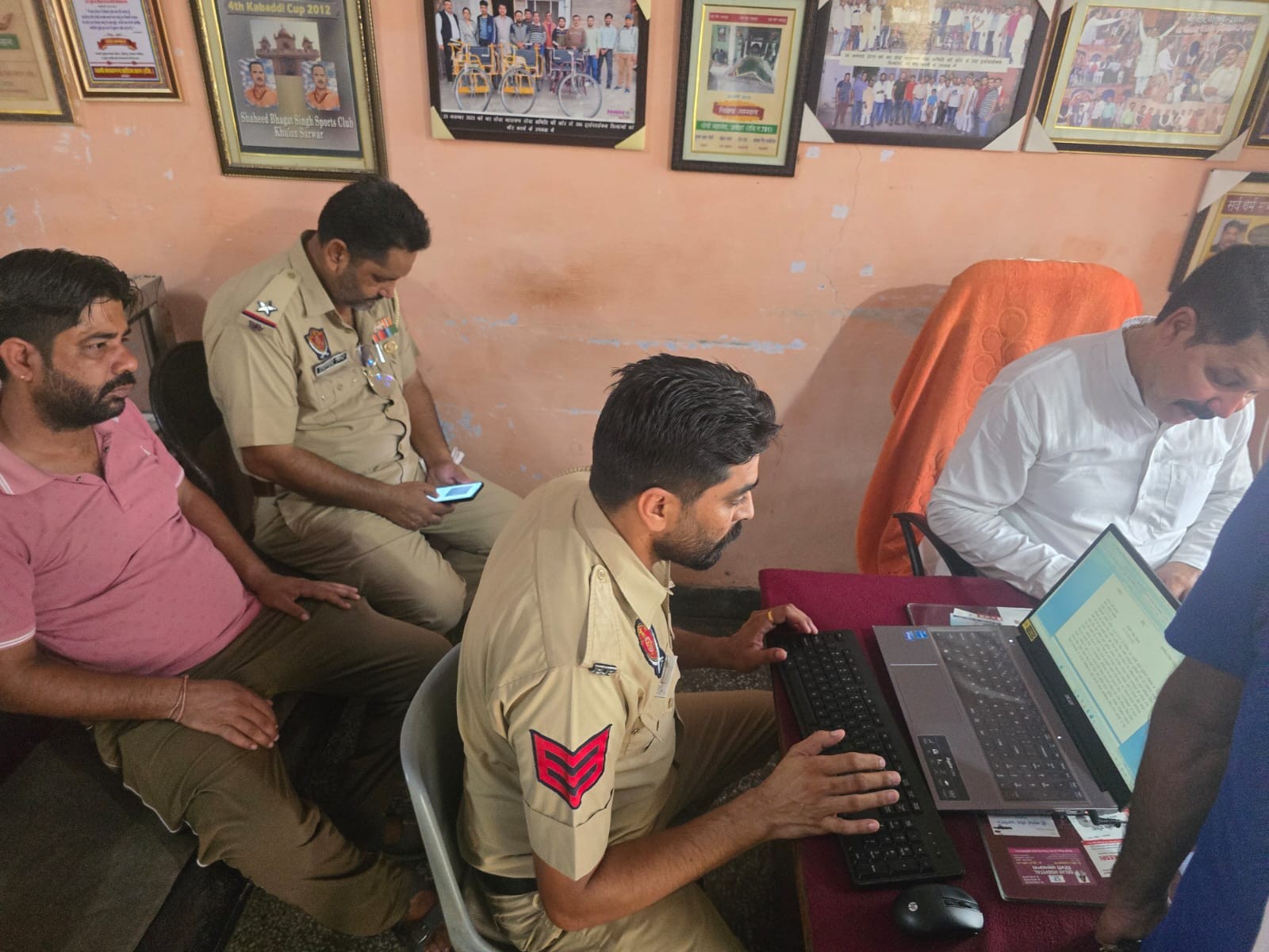 बहाववाला पुलिस मामले में कार्रवाई करती हुई।
