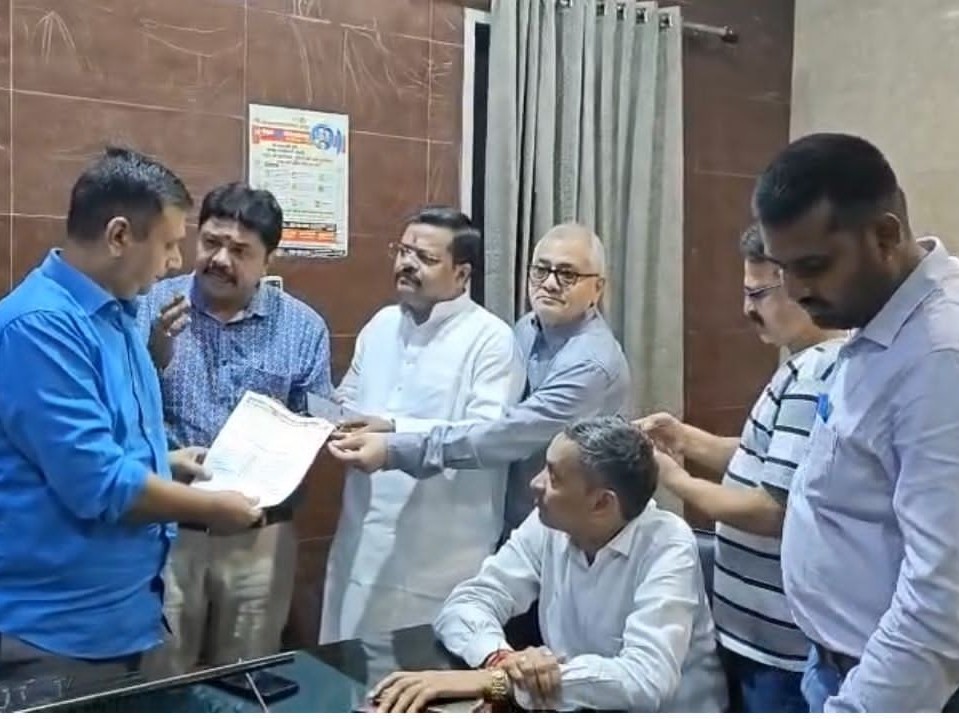 Residents of Kothi Gate Market are troubled by encroachment