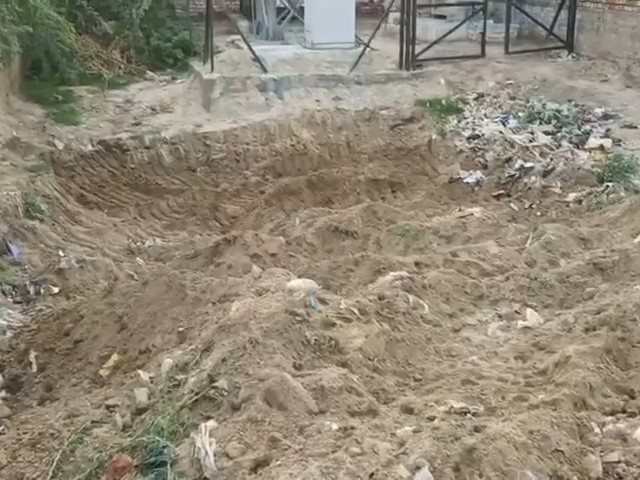 प्लाट जहां लगाया जाना है टावर।