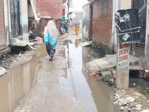 The street of Ishwar Nagar locality of Palwal, for which women also clashed with the Sports Minister.