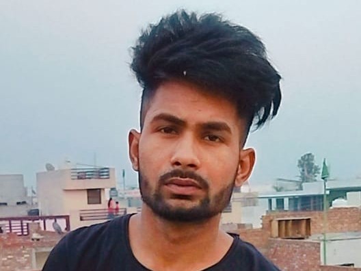 मृतक विक्की का फाइल फोटो। - Dainik Bhaskar