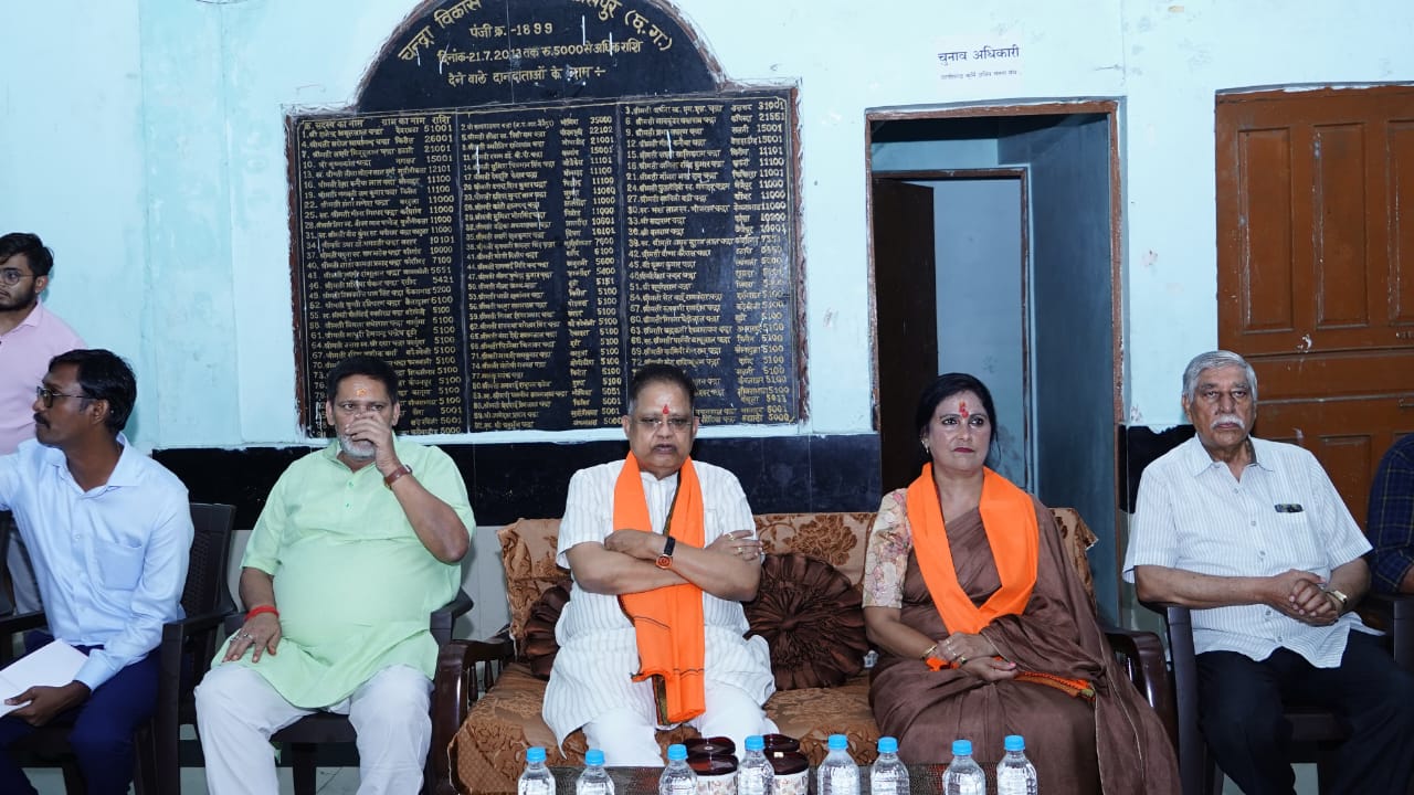 विधायक अमर अग्रवाल ने विकास कार्य करने दिलाया भरोसा।