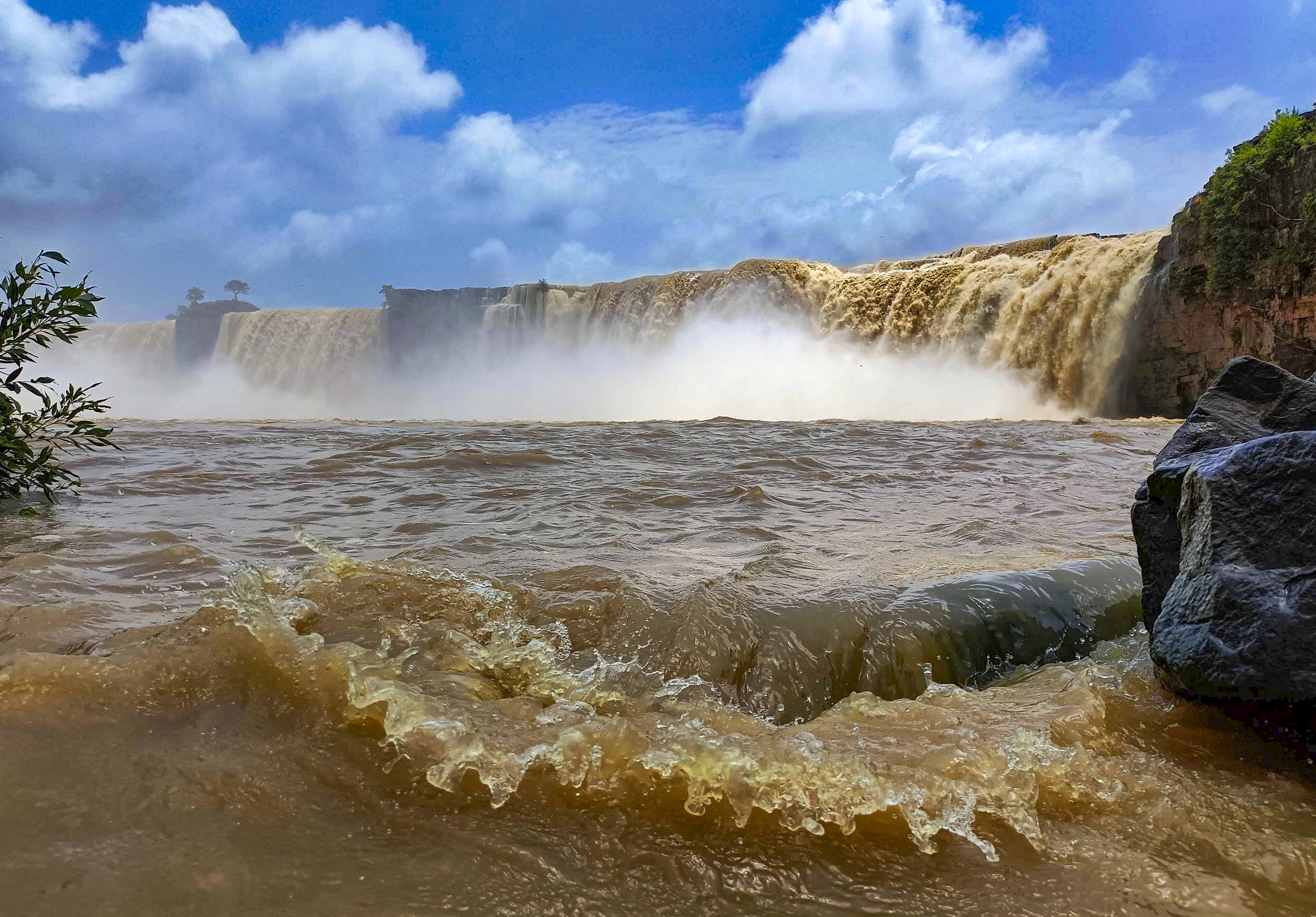 The Indravati river is in spate after heavy rains in Bastar in Chhattisgarh. The water level of Chitrakote Waterfalls has increased.