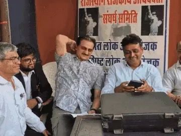 पूर्व विधायक की ओर से अवमानना याचिका पेश की गई। याचिका पर शुक्रवार को सुनवाई हुई।