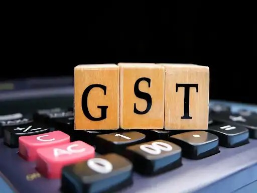 पिछले महीने जून के मुकाबले 11 हजार करोड़ रुपए ज्यादा GST कलेक्शन हुआ है। - Dainik Bhaskar