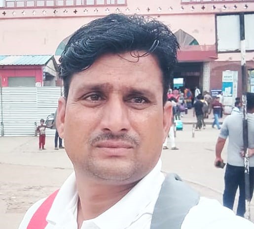 करंट लगने से राणा जी का गुड़ा निवासी युवराज भाट (38) पुत्र नारायण भाट की मौत हो गई।