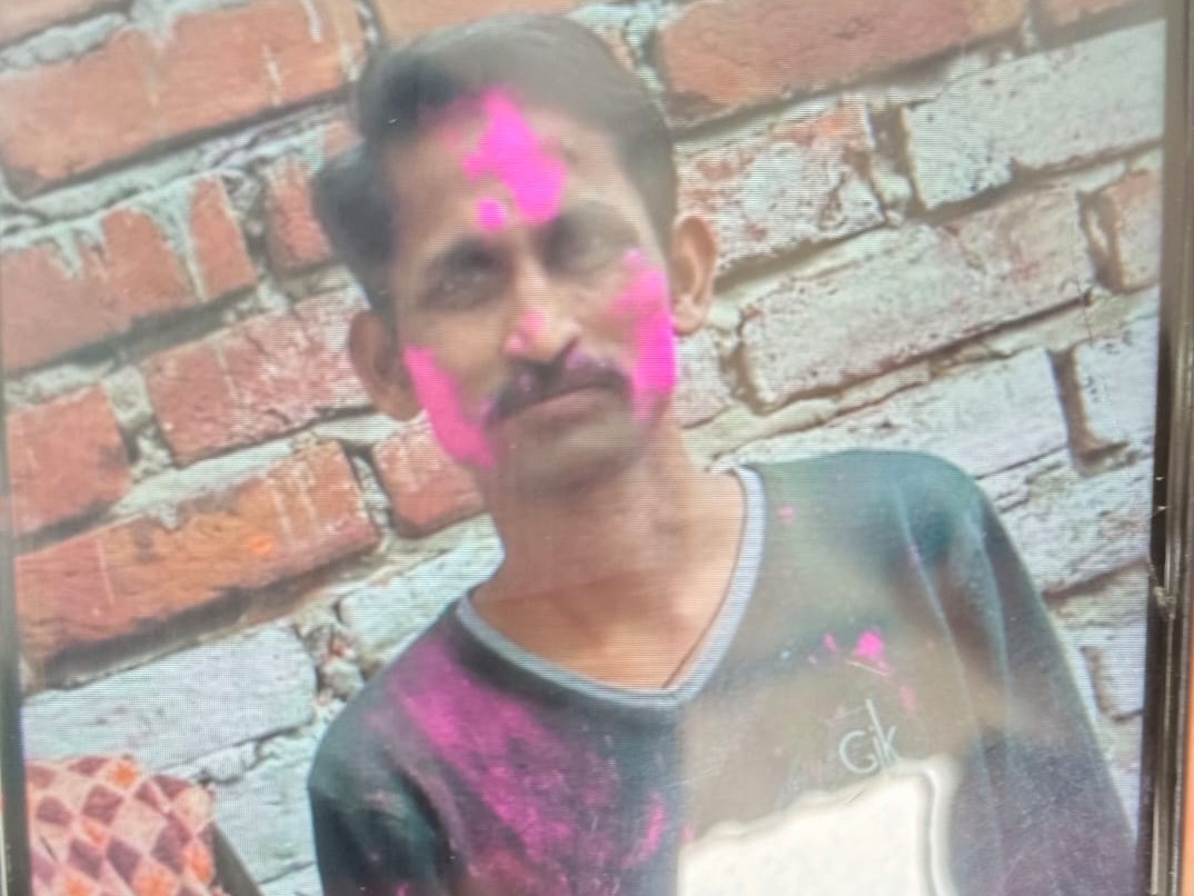 A young man who went to take a bath in a pond died by drowning | तालाब ...