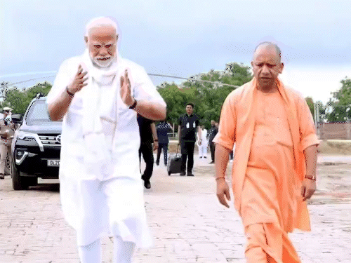 PM Narendra Modi CM Yogi Adityanath Varanasi Visit Updates Samajwadi Party  Congress | ​​​​​​​काशी में मोदी बोले- दुश्मन पाताल में भी नहीं बचेगा: 54  मिनट भाषण, 30 मिनट कांग्रेस-सपा को ...