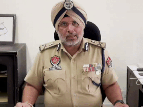 IPS, ए. एस. राय विशेष पुलिस महानिदेशक (सड़क सुरक्षा एवं यातायात प्रबंधन) पंजाब जानकारी देते हुए।