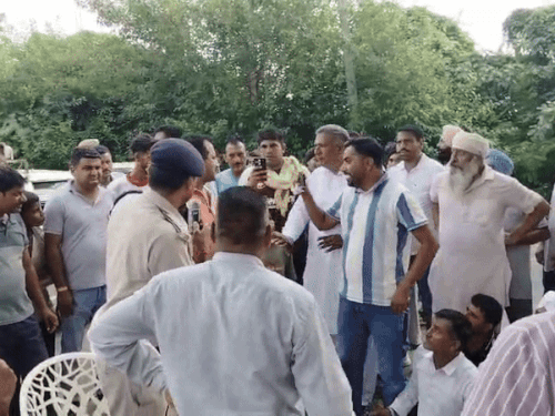 DSP निर्मल सिंह पहुंचे।