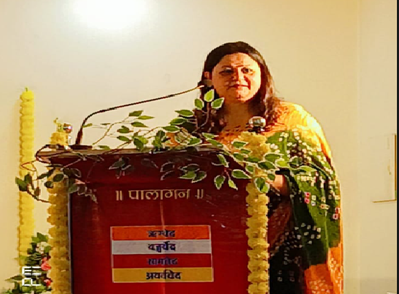 कार्यक्रम का संचालन संयोजक निधि चतुर्वेदी ने किया