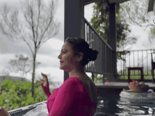 This picture is from the Jandari Reverscape Houseboat in Kerala. Jyoti Malhotra stayed here.