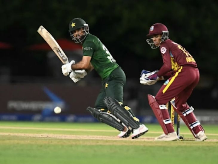 Fakhar Zaman is hurt during fielding. - Dainik Bhaskar