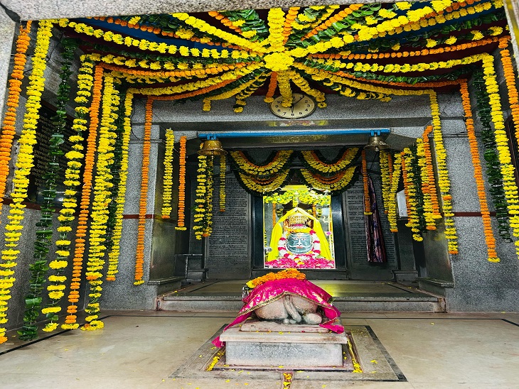 भींडर के भिंडेश्वर महादेव मंदिर में महाकाल श्रृंगार धराया