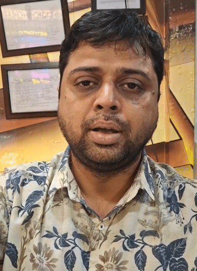 সৌরভ আটার-শ্রিম বাহমার 1870 সালে খোলা হয়েছিল এবং শপিংটি একটি প্রয়োজনীয় কাজ নিয়ে কাজ করেছিল।