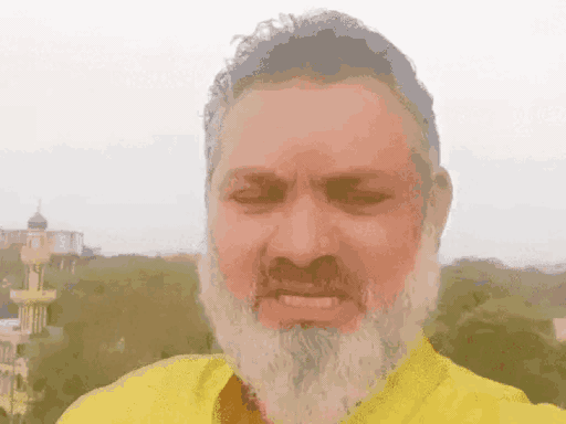 इंदौर के पार्षद अनवर कादरी पर लव जिहाद की फंडिंग के आरोप हैं।