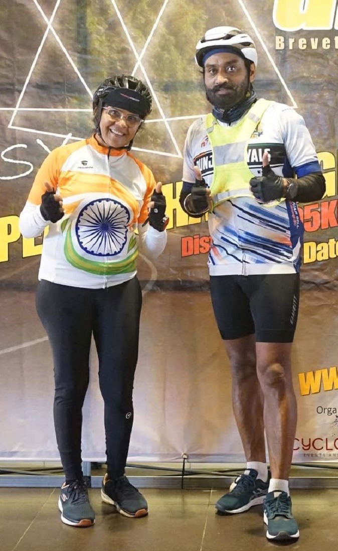भारत से रेणु सिंघी के साथ पटियाला के कंवरगिल भी इस चैलेंज में शामिल हुए और दोनों ने निर्धारित समय में यह राइड पूरी कर देश का नाम रोशन किया।