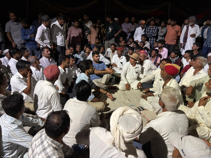 स्थानीय मुद्दों को लेकर बनी सहमति। रात को धरना किया समाप्त।