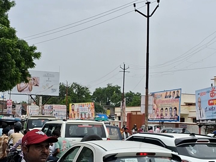 Massive traffic jam in Etawah before Raksha Bandhan