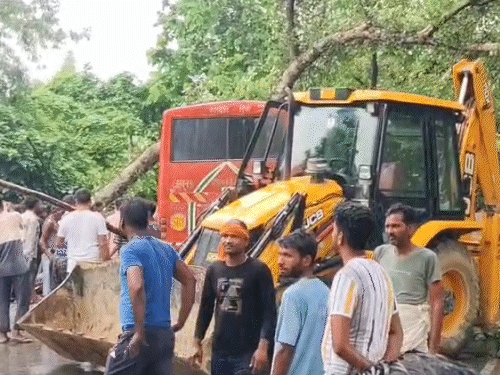 Ther chamasalasa nasal hasa nasa nasa nasa nasa nasa na da daur य rू आहे आहे. जेसीबी yas गवण त आहे आहे.