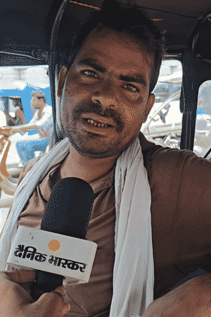 कमता चौराहे पर खड़े ऑटो ड्राइवर मोहम्मद आहत ने कहा कि इस नियम की जानकारी नहीं है। सब लोग लिखवाएं तो मैं भी लिखवा लूंगा।