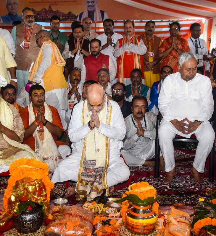The photo is of the foundation stone of the Sita temple in Punaradham. Political experts are considering it as the beginning of temple politics in Bihar like UP.
