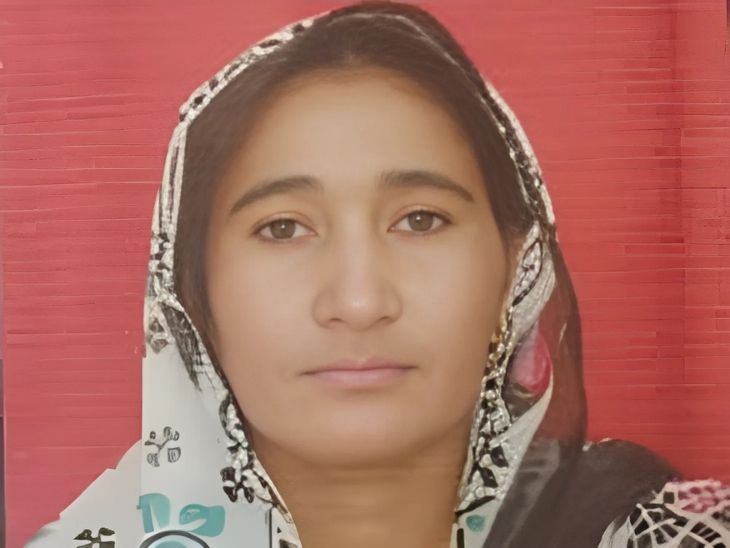 महिला मुबीना, जिसके ऊपर डीजल उड़ेलकर आग लगा दी गई। - फाइल फोटो