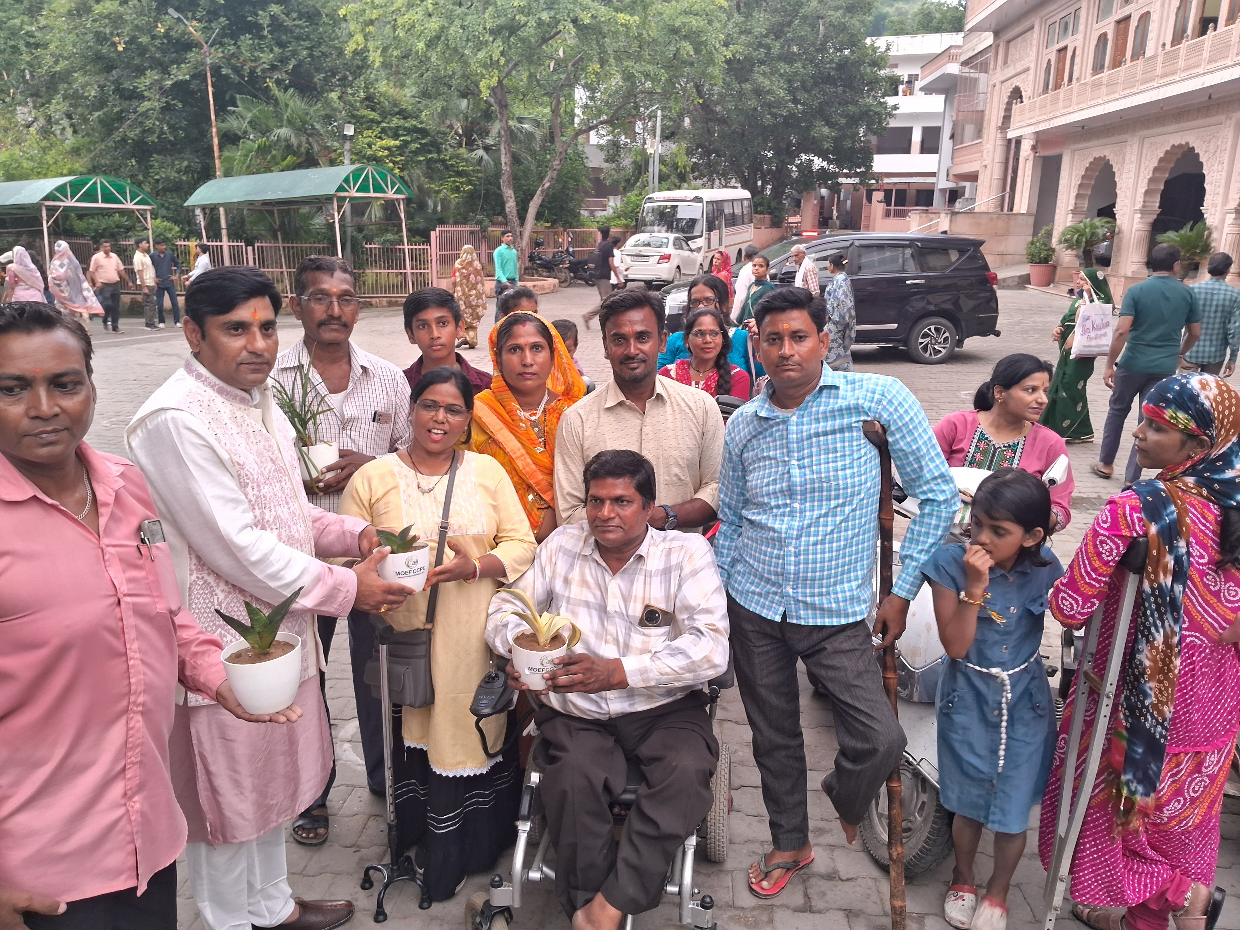 हर लगाए गए पौधे को एक दिव्यांग के नाम से पंजीकृत किया जाएगा।