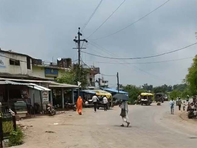 पिंडरा गांव जो आज भी स्वतंत्रता संग्राम की याद दिलाता है।