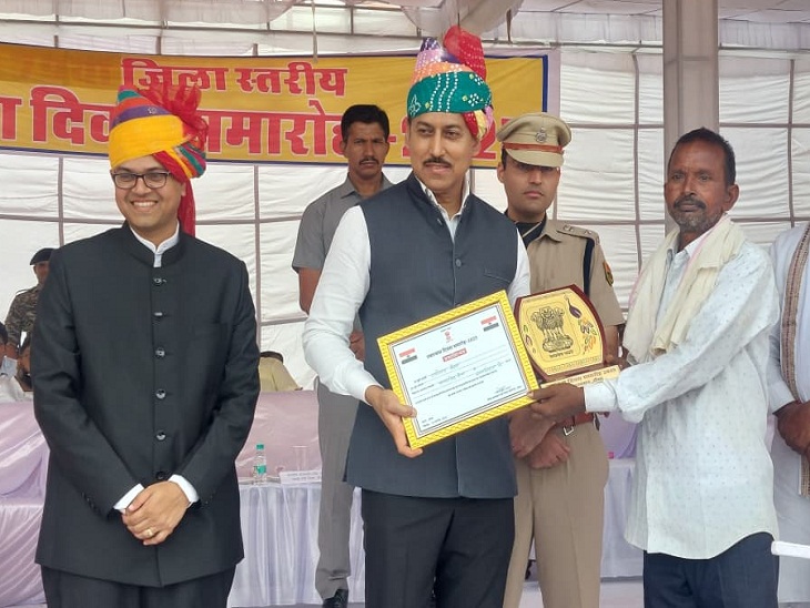 रामोतार बैरवा, कालाखोह को सामाजिक क्षेत्र में उत्कृष्ट कार्य के लिए सम्मानित किया गया