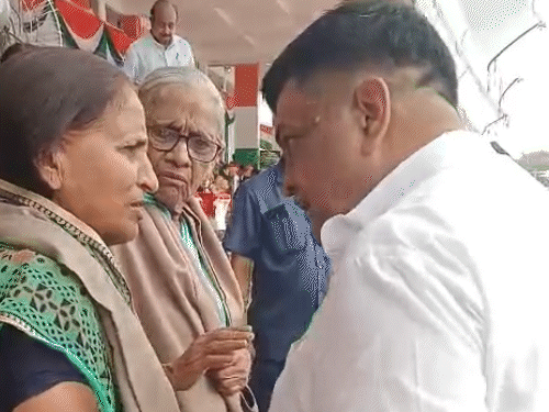 मंत्री बोले- जिन अफसरों ने वीरांगना को मानसिक परेशानी दी है, उन्हें बख्शा नहीं जाएगा।