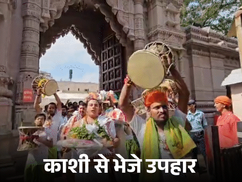 3km long procession in Mathura on Janmashtami, gold -silver dress brought to sanctum sanctorum Mathura, Mathura - Dainik Bhaskar