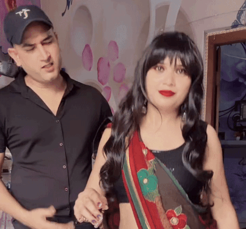 Due to the popularity on social media, now Pooja and Narendra are constantly engaged in making their videos.