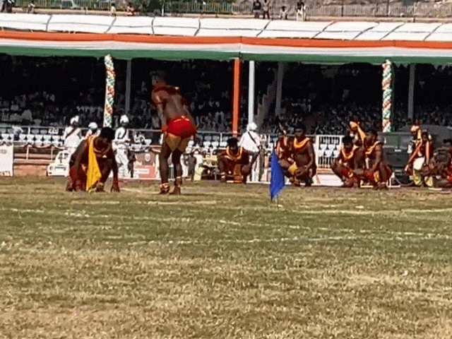 200 लोक कलाकारों ने एक से बढ़कर एक प्रस्तुतियां देकर बढ़ाई कार्यक्रम की शोभा।