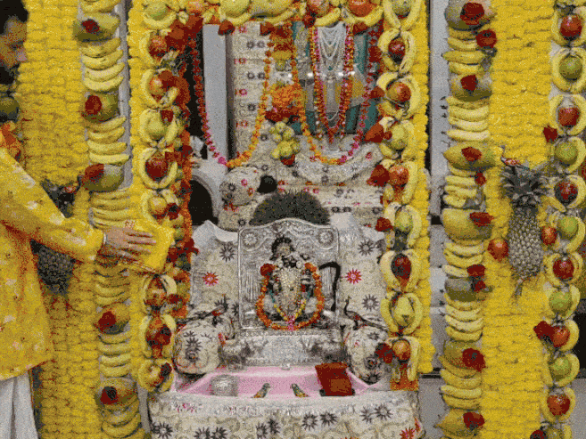 राजा राव बहादुर भवानी सिंह ने बेटे के जन्म पर 450 किलोमीटर पैदल यात्रा की थी।