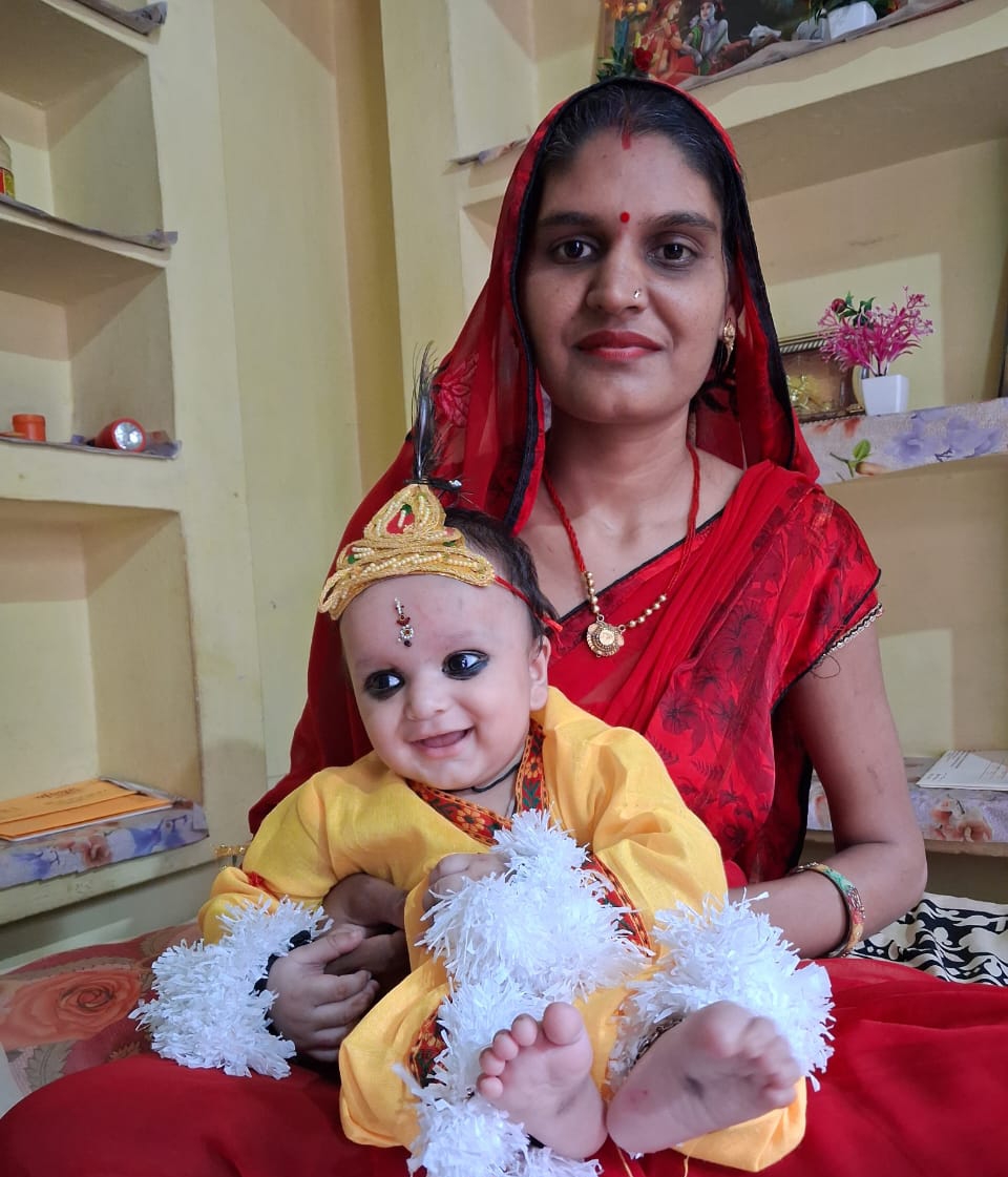 शिवा शर्मा(6 माह) पुत्र राहुल शर्मा निवासी महावीर पुरा