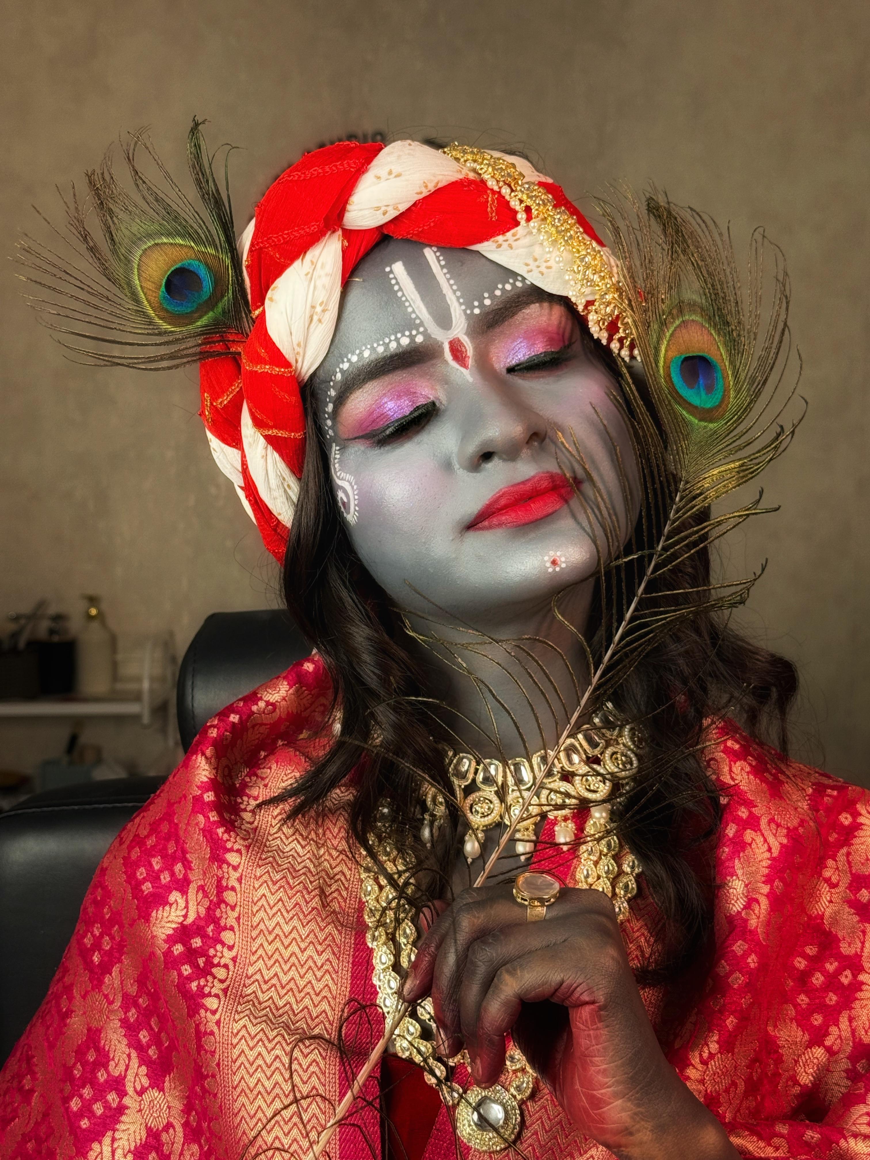 कान्हा रुप में रिया