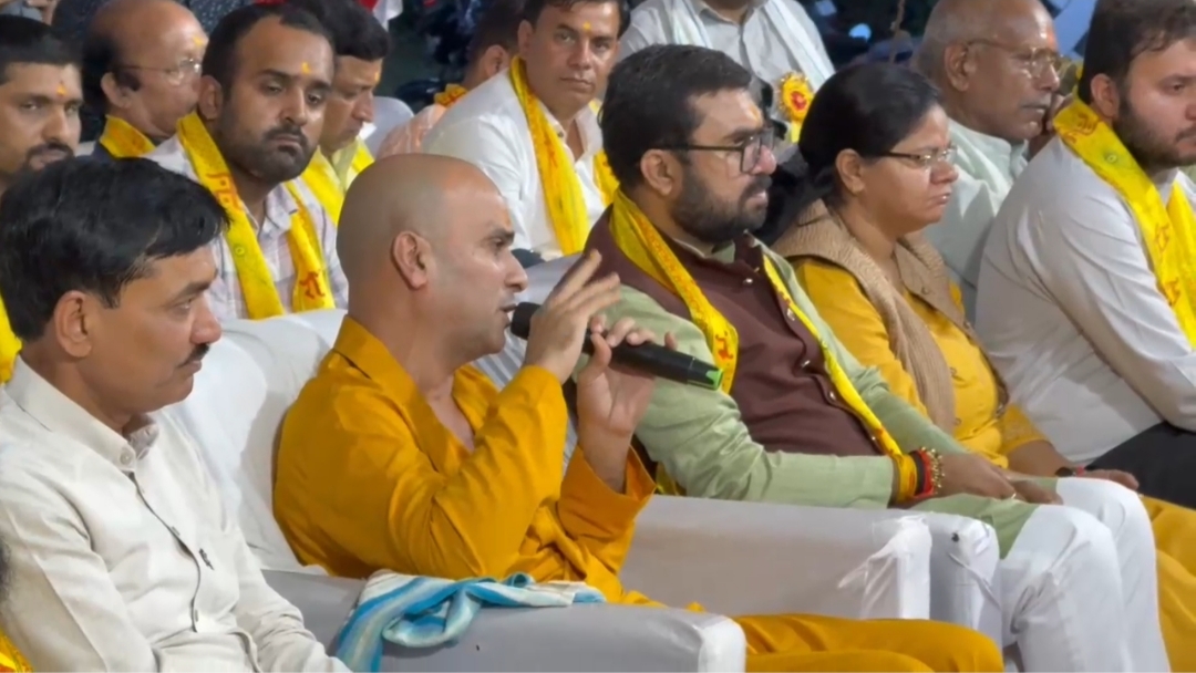दादा गुरु की उपस्थिति में हुआ आयोजन।
