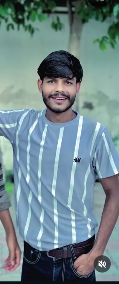 तस्वीर आरोपित शिवम की है