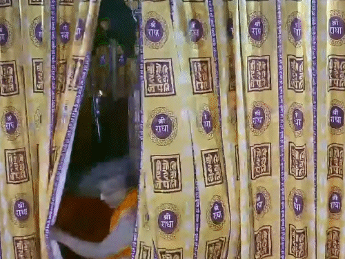 गोविंद देवजी मंदिर में रात 12 बजे प्रकट हुए नंदलाल।