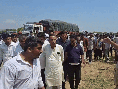 मामले की सूचना पर विधायक अरूण चौधरी ने मौके पर पहुंचकर घटना की जानकारी ली।