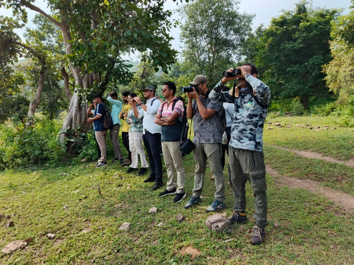 इस कार्यशाला में भारत के विभिन्न राज्यों से अध्य्यनरत विधार्थियों शामिल