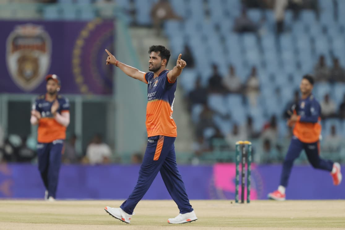 Shivam Mavi of Kashi Rudras performed all -rounder.