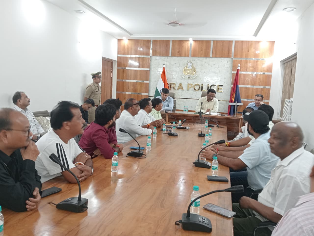 जनकपुरी महोत्सव में सुरक्षा व्यवस्था को लेकर हुई बैठक में डीसीपी सिटी सोनम कुमार भी रहे मौजूद