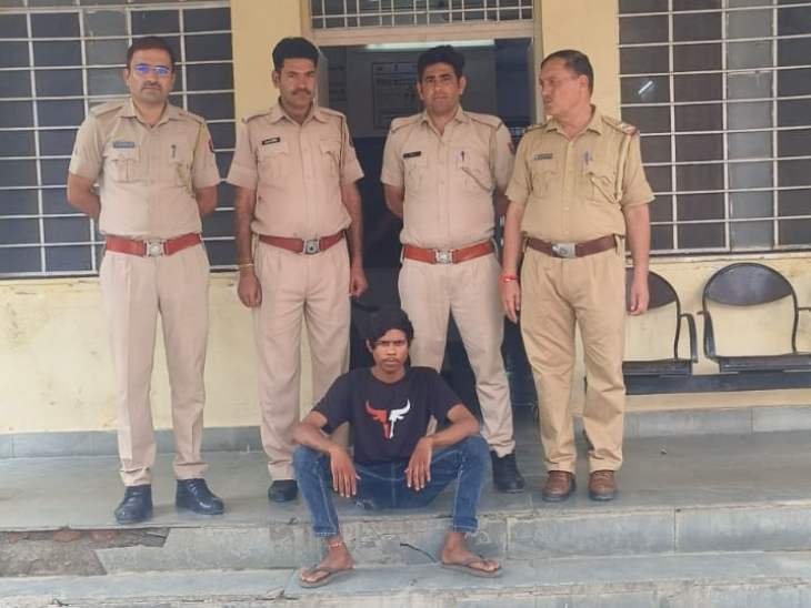 झालावाड़ पुलिस ने मादक पदार्थों के खिलाफ कार्रवाई करते हुए तस्कर को गिरफ्तार किया है।