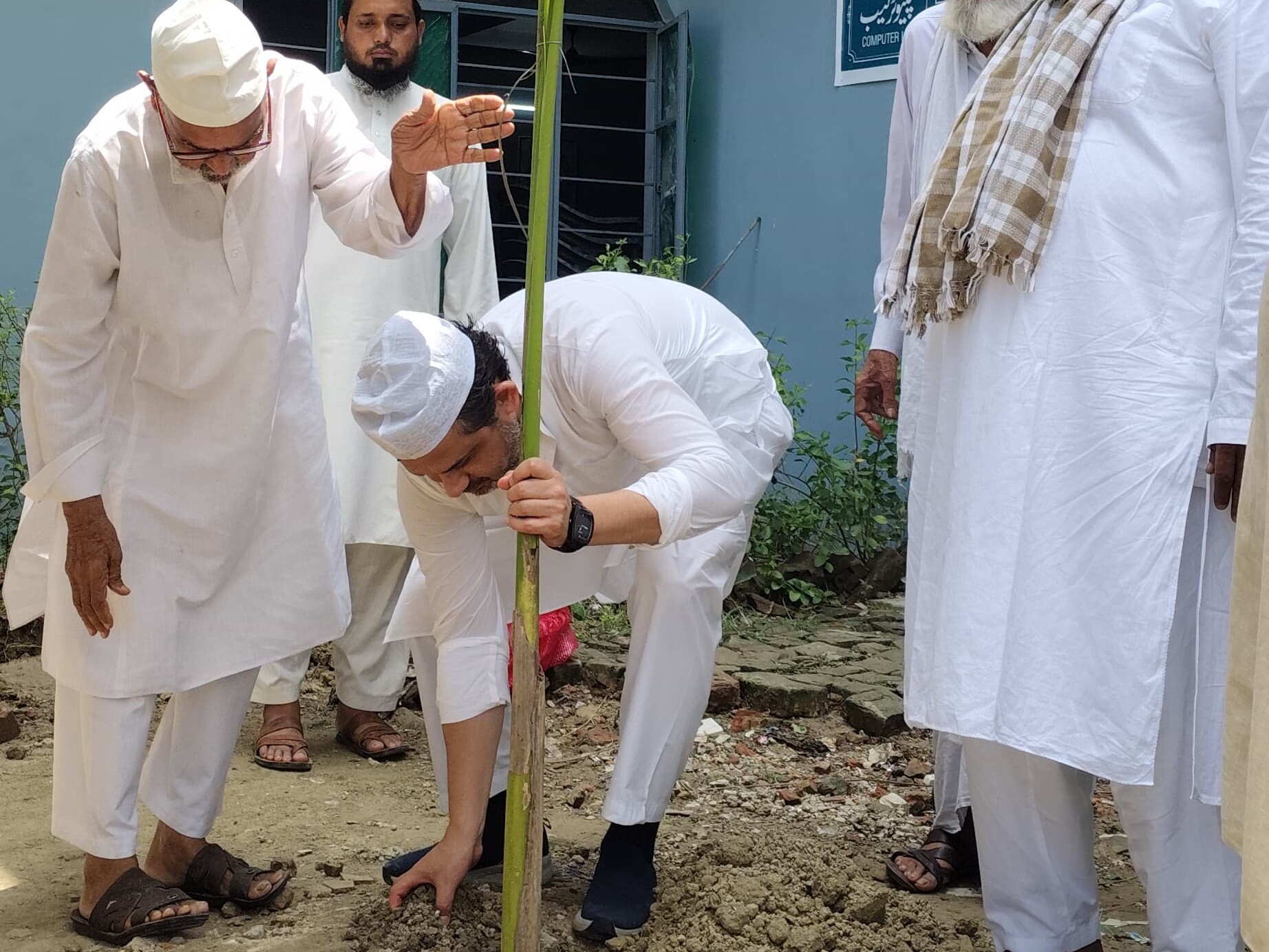 मौलाना अशरफी बोले- पेड़ लगाना इस्लाम में सदक़ा-ए-जारिया, पर्यावरण और दीनी जिम्मेदारी|कानपुर,Kanpur - Dainik Bhaskar