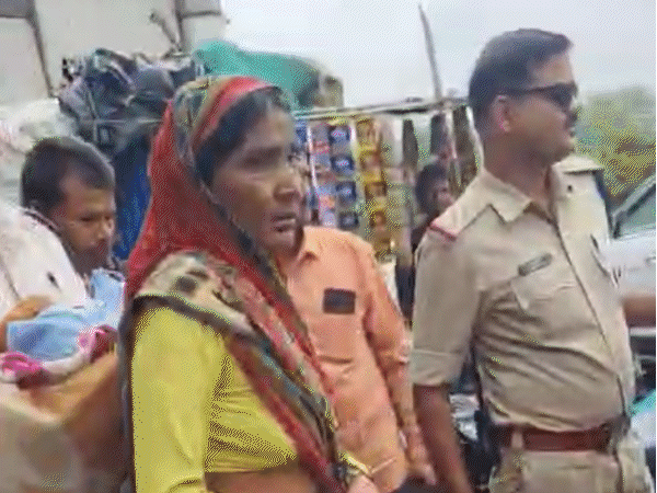 बच्चा चोरी के मामले में मां-बेटी को गिरफ्तार किया गया है।